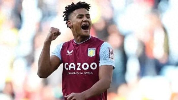 Làm thế nào về anh chàng này? Sau khi đi xung quanh, Manchester United và Arsenal đang mua các game bắn súng mới để nhắm mục tiêu ứng cử viên số 9 địa phương